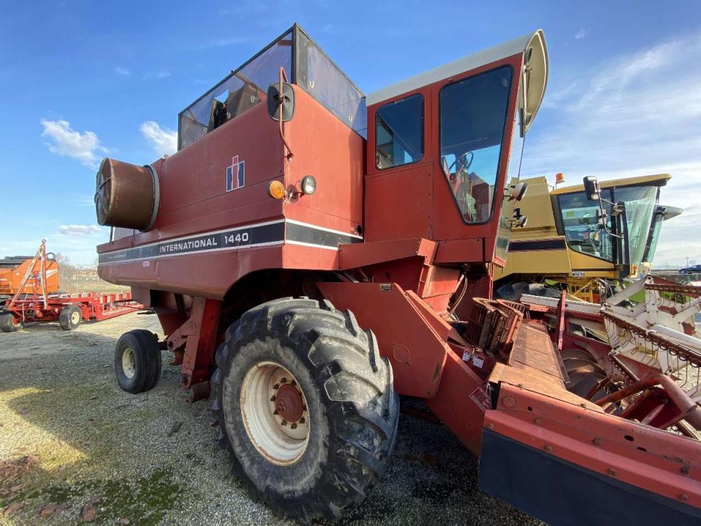 Case IH Axial Flow 1440 Photo 1