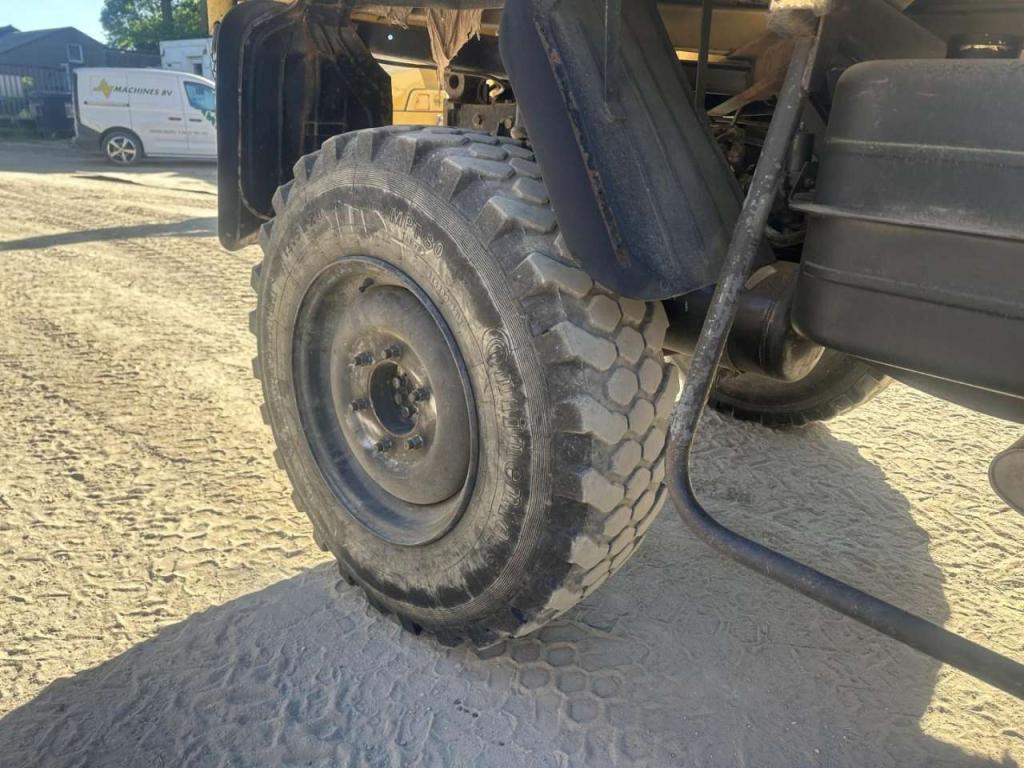 Mercedes-Benz Unimog U 1000 32.883km // ORIGINAL MILEAGE Photo 11