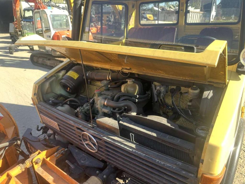 Mercedes-Benz Unimog U 1000 32.883km // ORIGINAL MILEAGE Photo 14