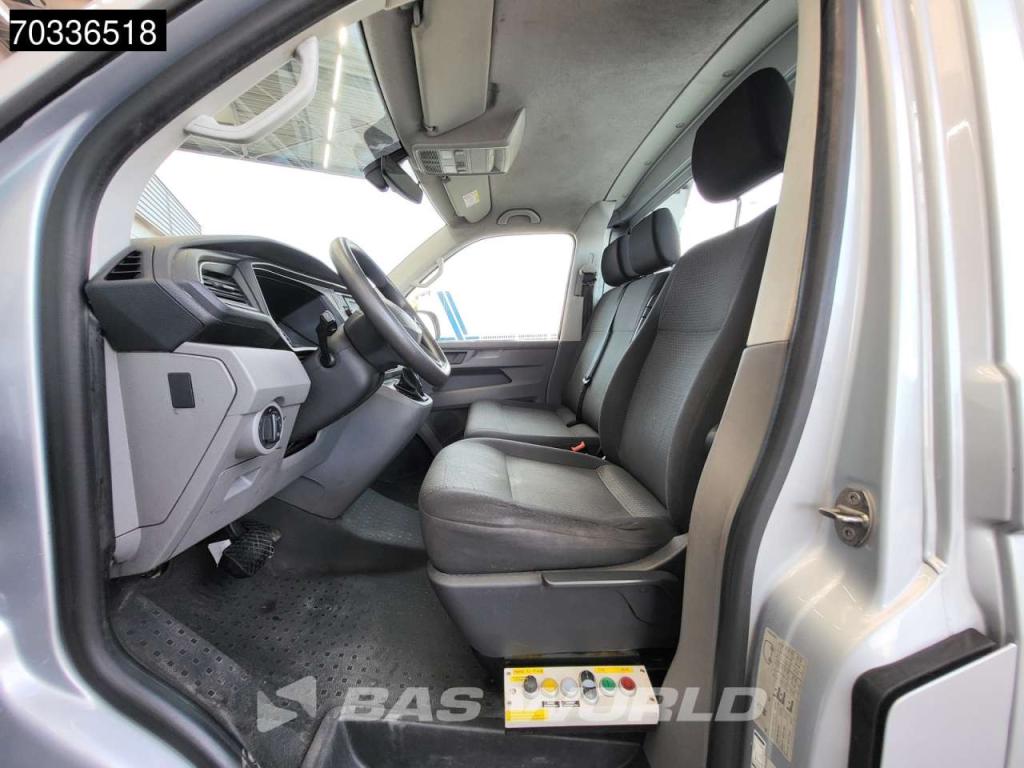 Volkswagen Transporter 150PK A/C Cruise control Photo 15