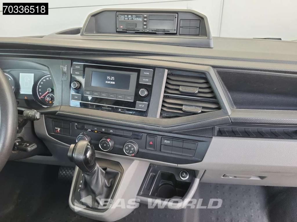 Volkswagen Transporter 150PK A/C Cruise control Photo 18