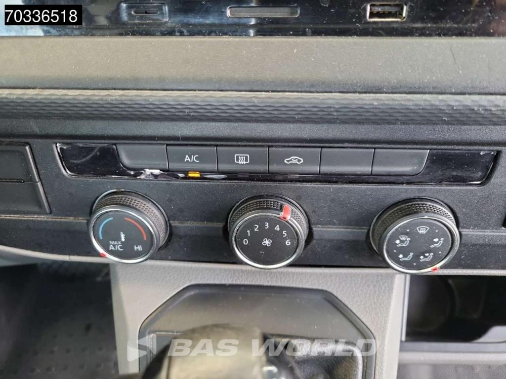 Volkswagen Transporter 150PK A/C Cruise control Photo 19