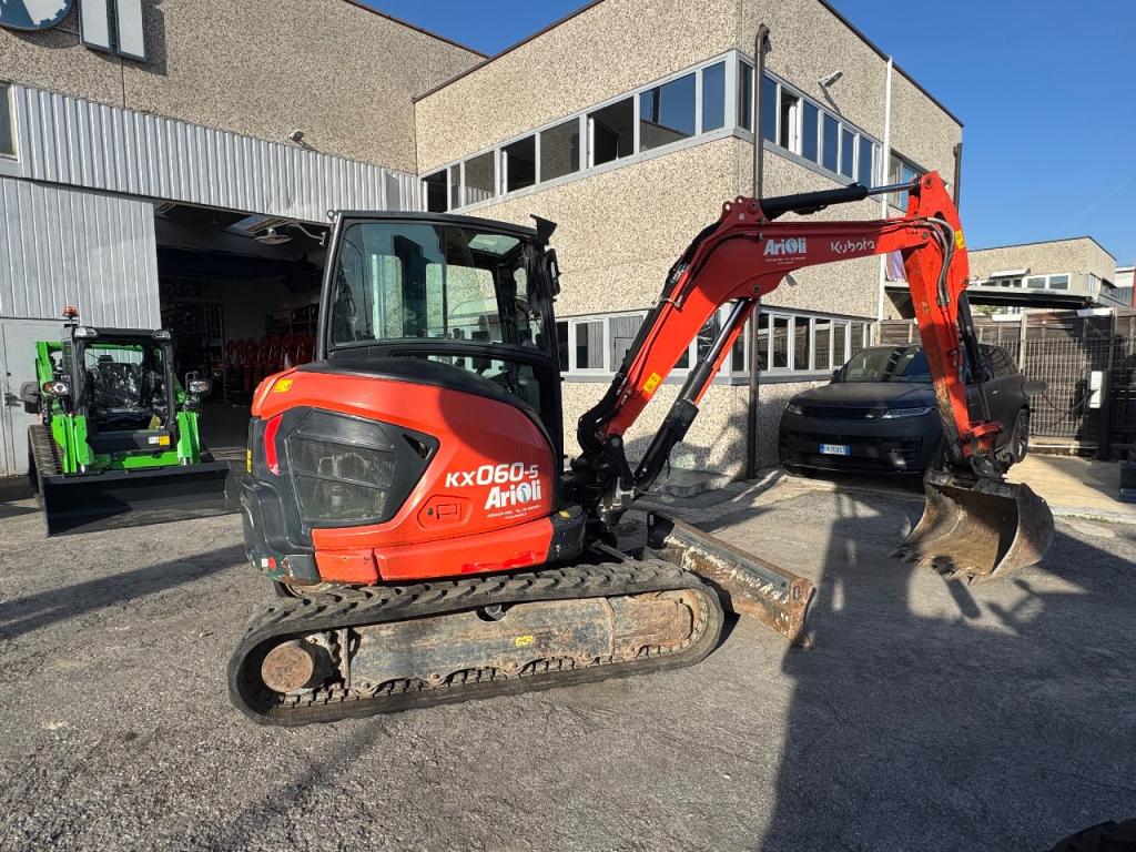 Kubota KX060-5 Photo 11