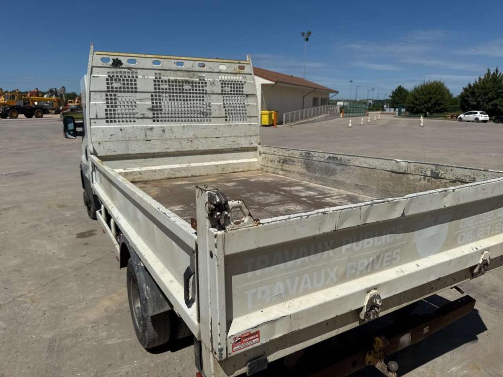 Iveco DAILY 35-150 Photo 20