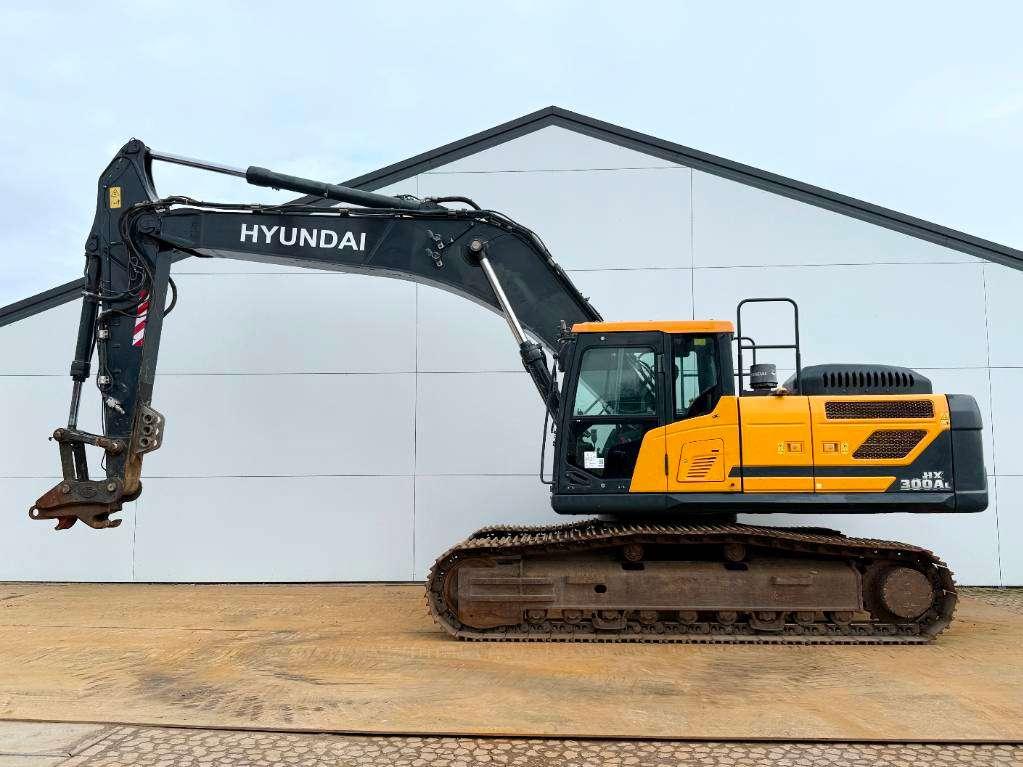Hyundai HX300AL - Quick Coupler / 360° Camera Photo 1
