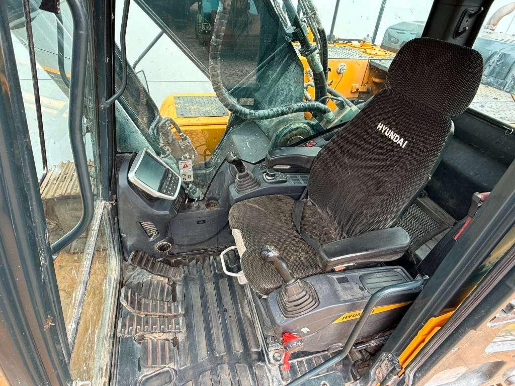 Hyundai HX300AL - Quick Coupler / 360° Camera Photo 8