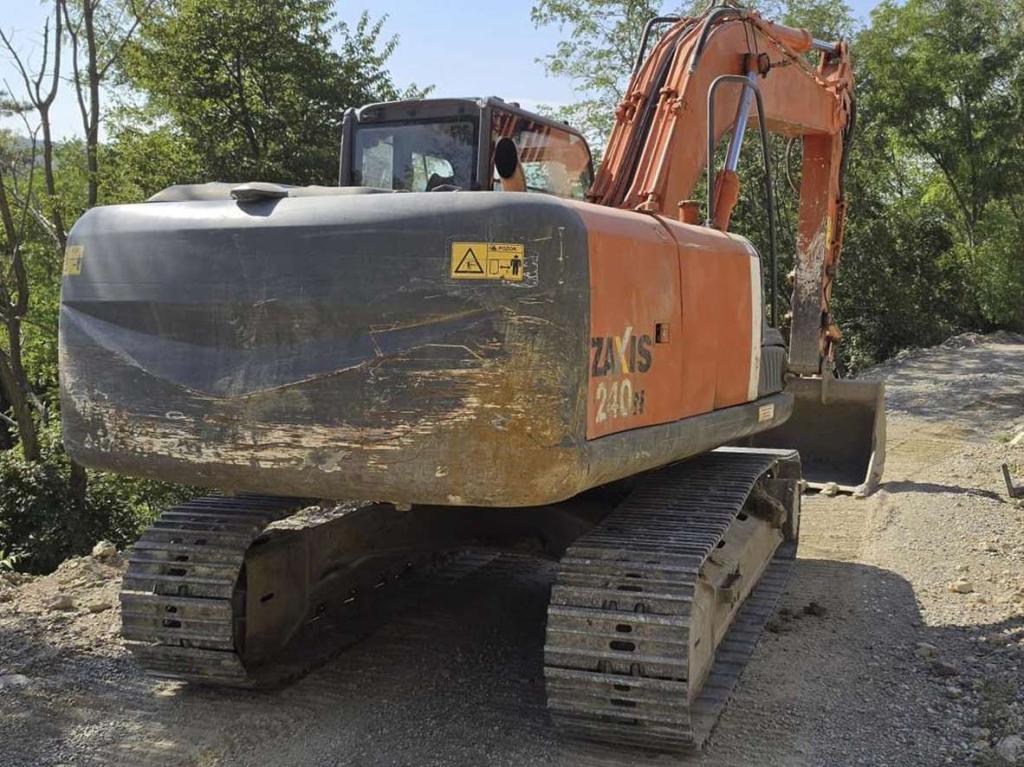 Hitachi Zaxis ZX240N-3 Photo 6