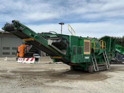 McCloskey J40V2 en vente par Massucco T. Srl