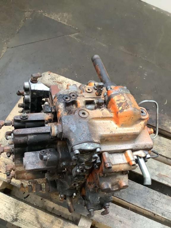 Distributeur hydraulique pour Fiat Hitachi EX 235 Photo 5