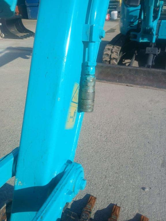 Kobelco SK35SR-6E Photo 9