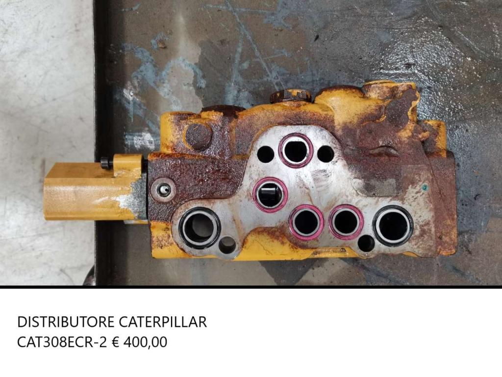 Culasse pour New Holland / Caterpillar / Fiat Hitachi / Hitachi Photo 5