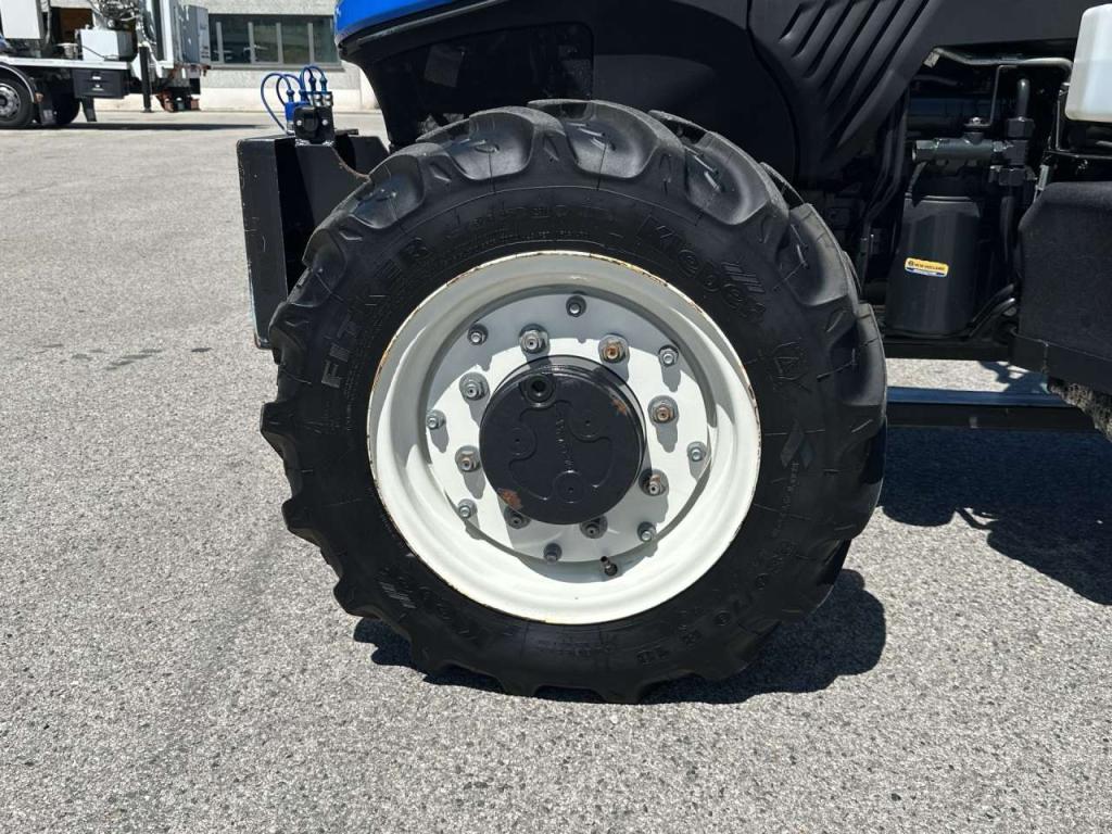 New Holland T4.100LP 4X4 Photo 6