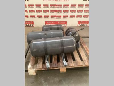 SERBATOI IMPIANTO PNEUMATICO PER VOLVO FH16 550 6x4 Réservoir en vente par Massucco T. Srl Area Ricambi