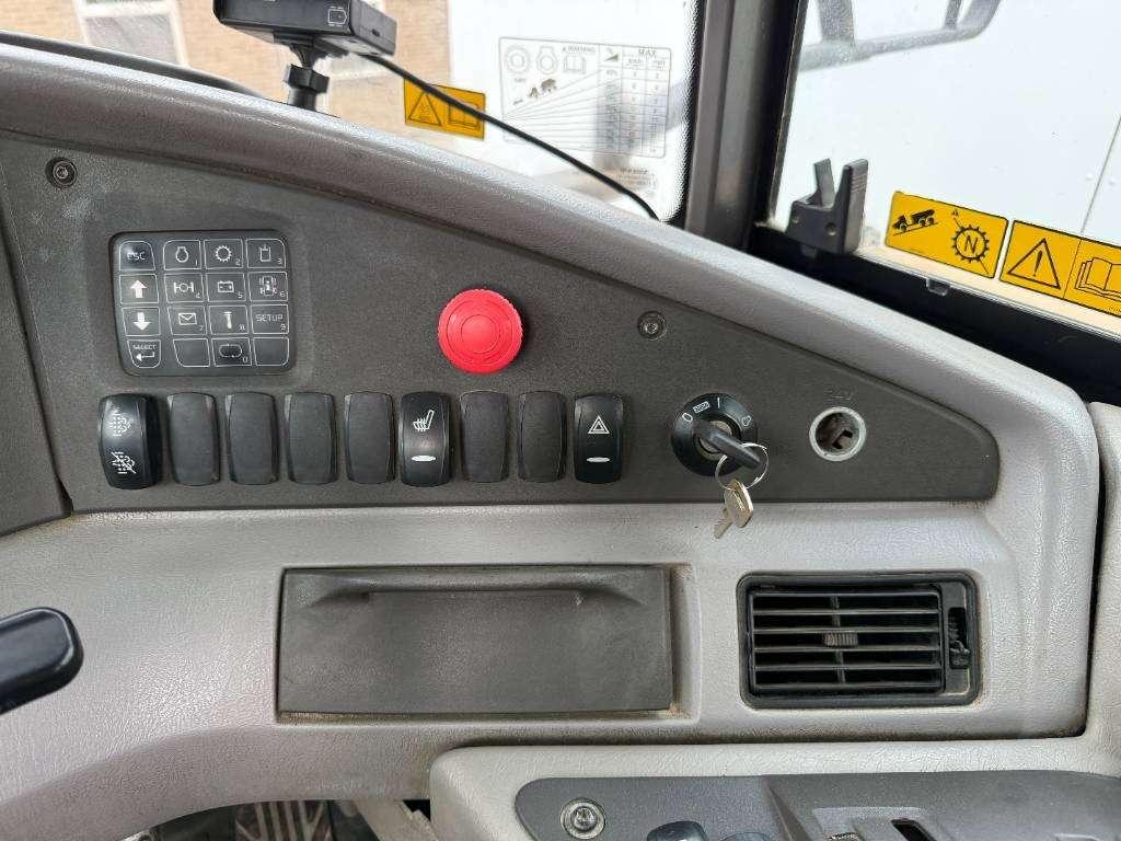 Volvo A40F - Brigade Backsense / Camera / Heated Seat Photo 10