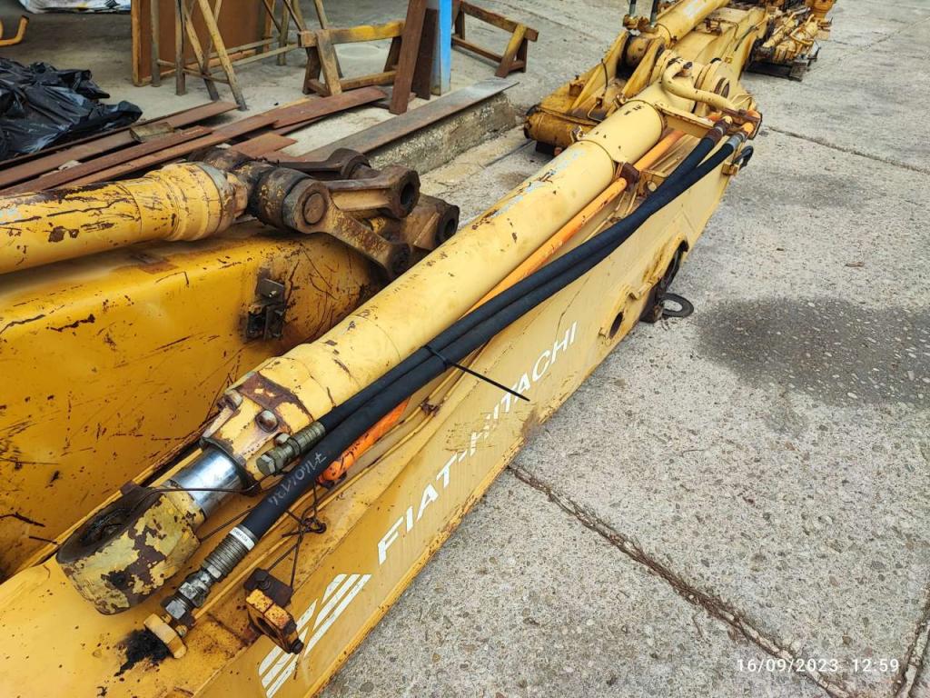 Fiat Hitachi FH200 Photo 29