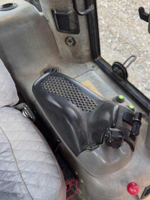 New Holland D180 Photo 5