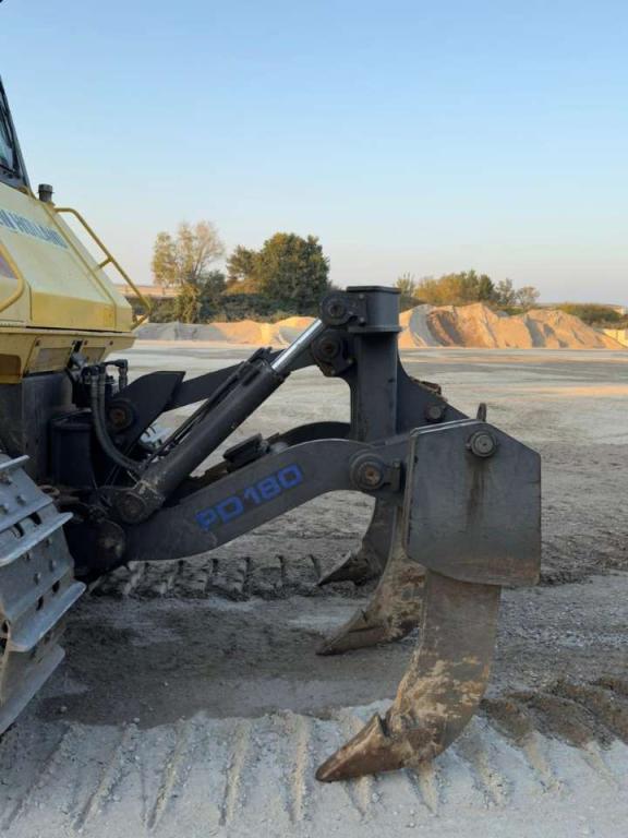 New Holland D180 Photo 9