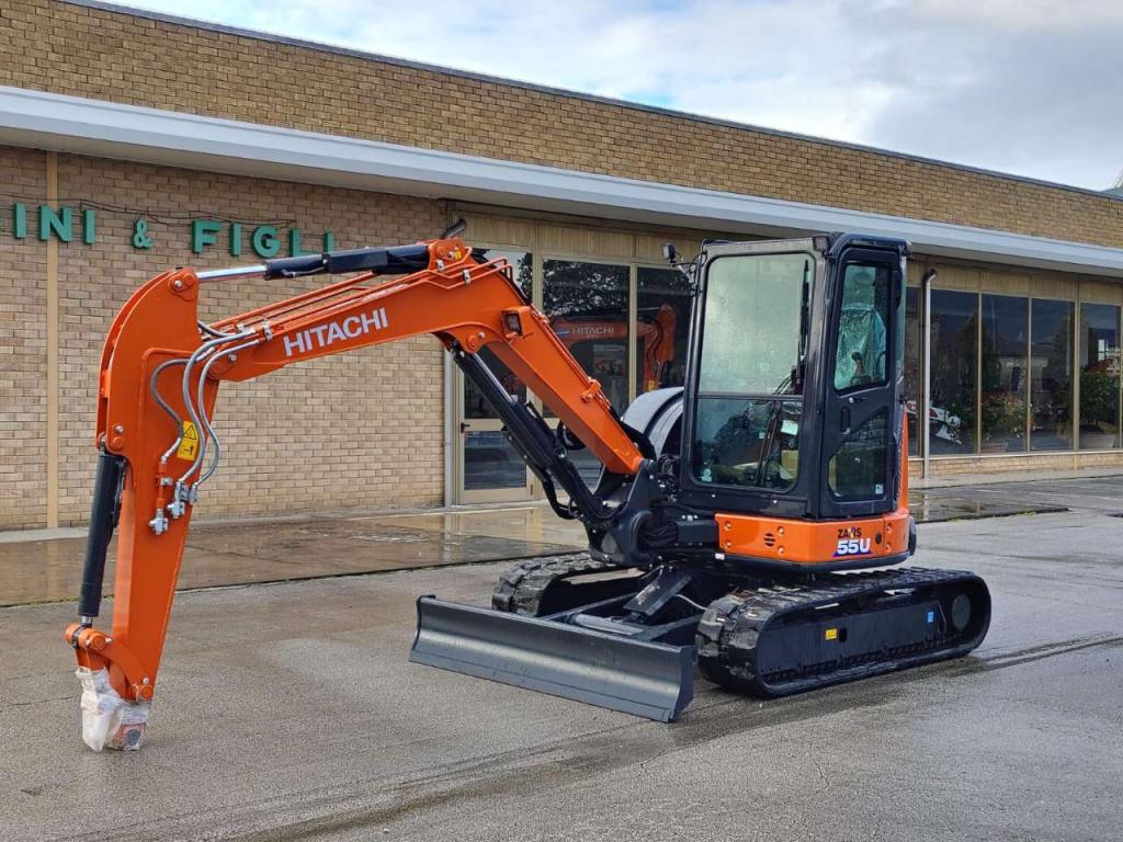 Hitachi ZX 55U-6 CLR Photo 2