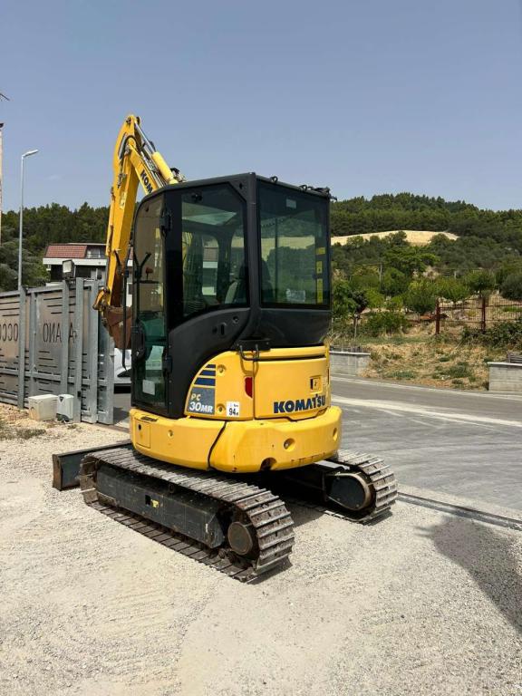 Komatsu PC 30MR-5 Photo 4
