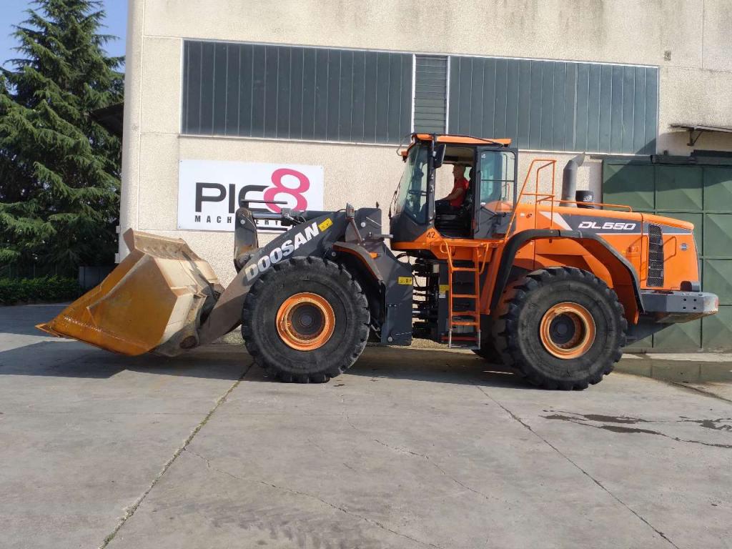 Doosan DL550-5 Photo 2