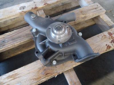 Pompe à eau du moteur pour Fiat Allis FR35 - MOTORE FIAT 8285.22 - CODICE 4764156 en vente par OLM 90 Srl