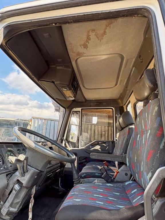 Iveco 100E15 Photo 5