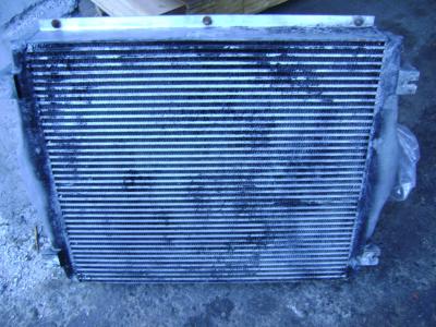 Radiateur pour Fiat Kobelco W 230 en vente par PRV Ricambi Srl