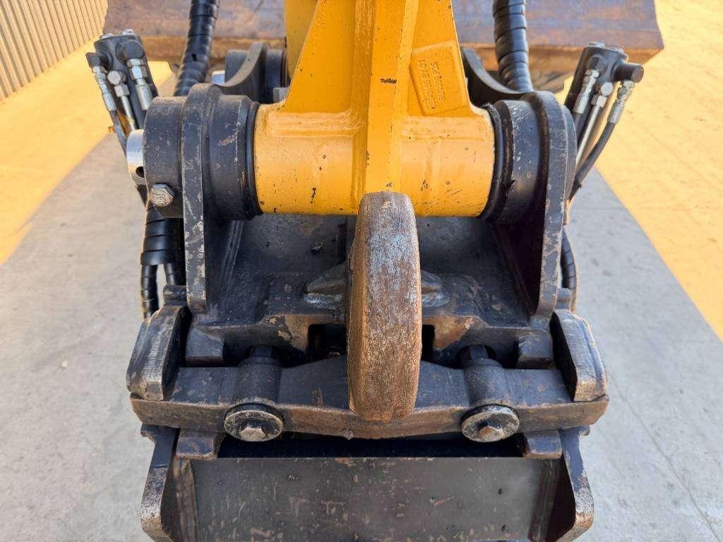 Caterpillar M315F Photo 26
