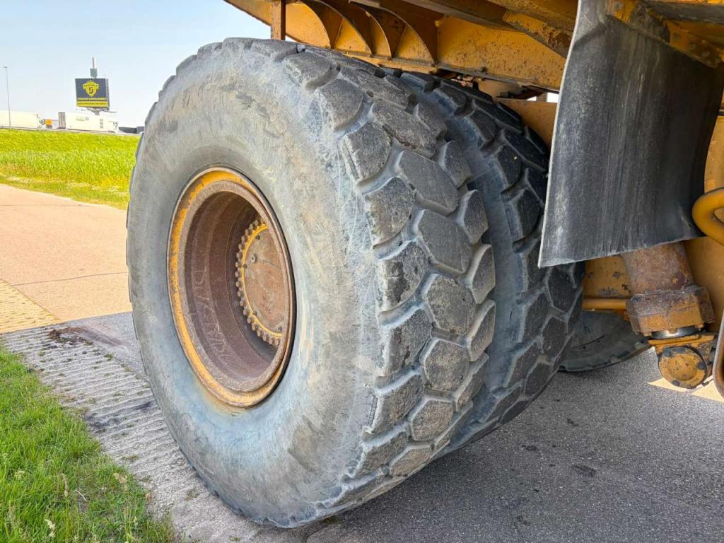 Caterpillar 775E Photo 18