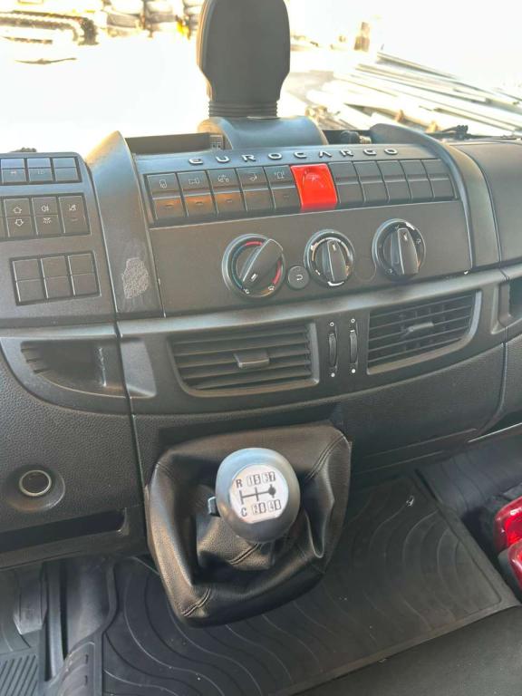Iveco EUROCARGO 140-250 Photo 20