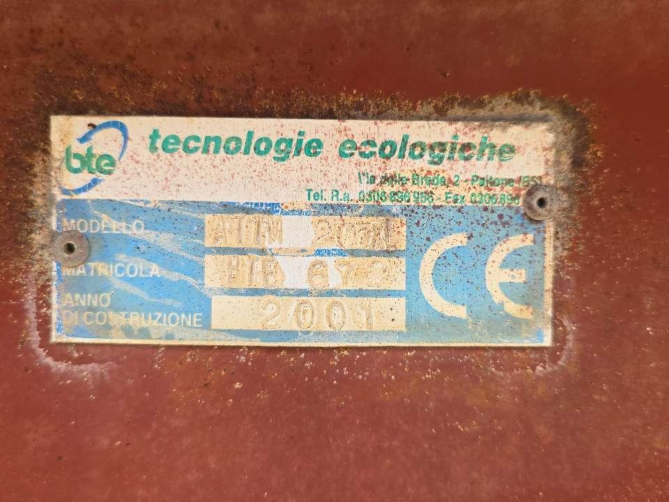 Iveco EUROTECH A240E26 Photo 10