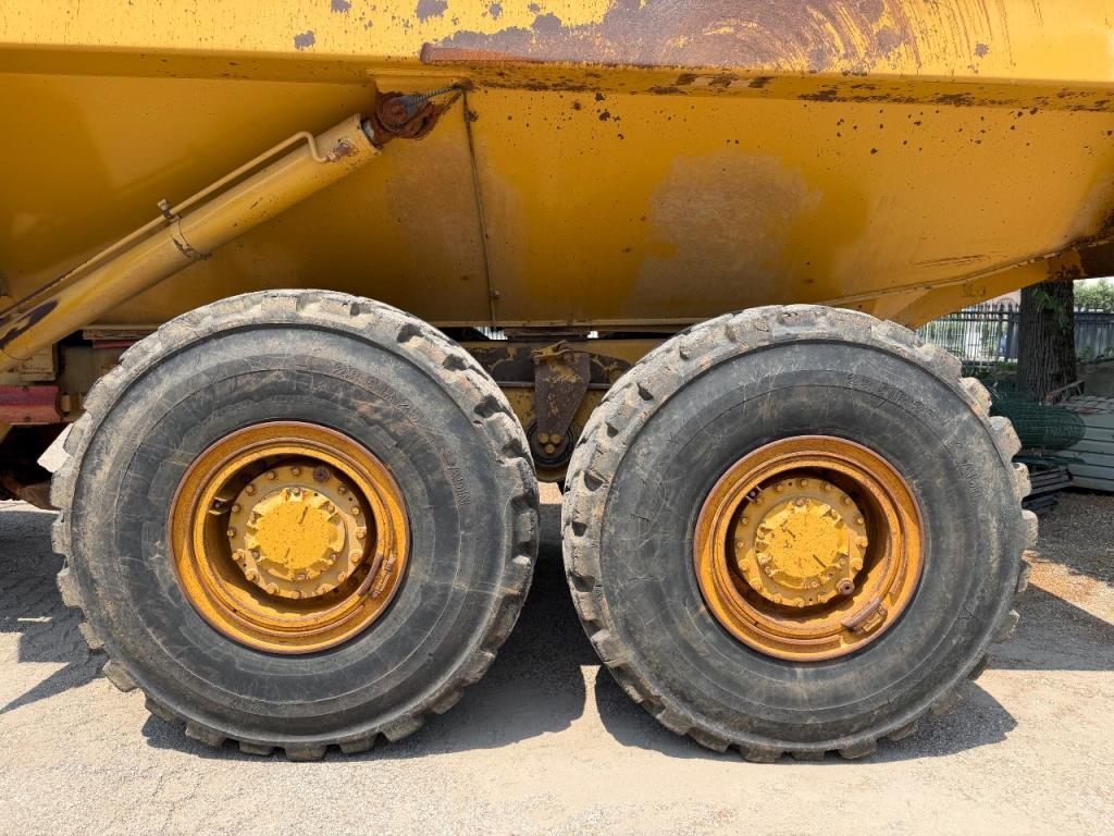 Caterpillar 730 Photo 11