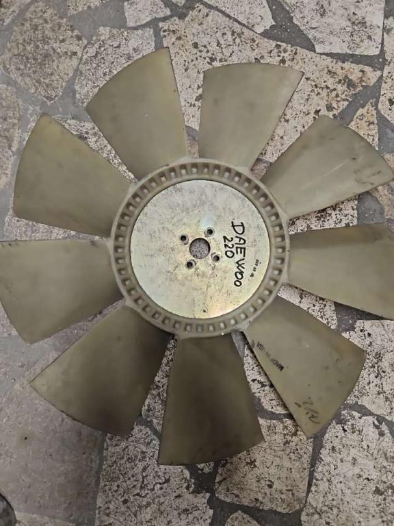 Ventilateur de refroidissement pour Daewoo solar 220 Photo 1