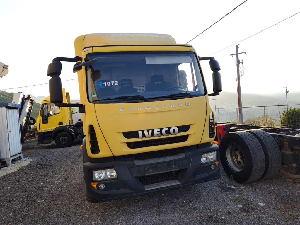 Iveco EUROCARGO CUBE 120E28P Photo 12