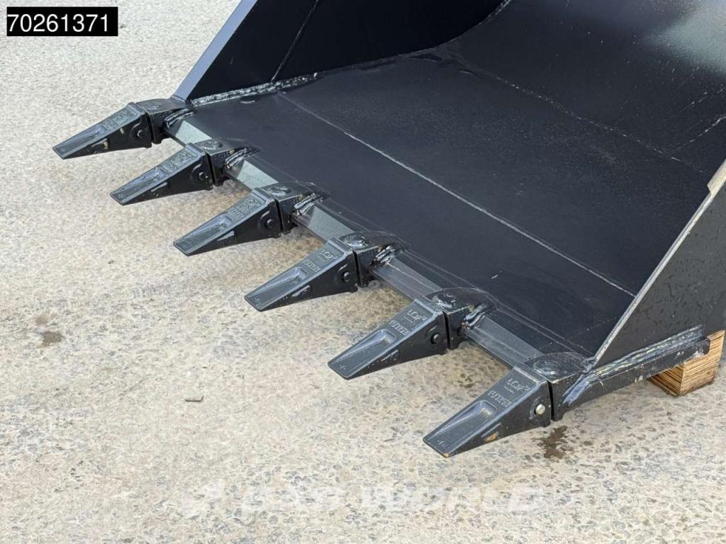 CW30 1400MM - CW30 - 711kg -1136 LTR Autres Photo 13