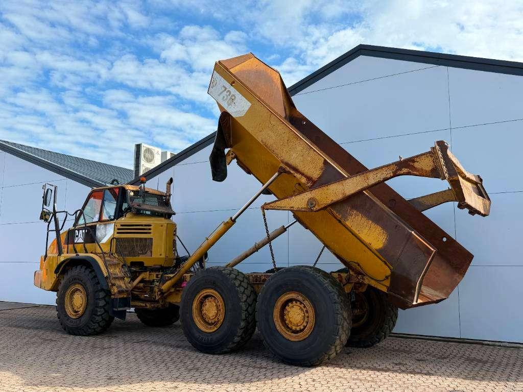 Caterpillar 730 - Automatic Greasing / Body Heating Photo 15