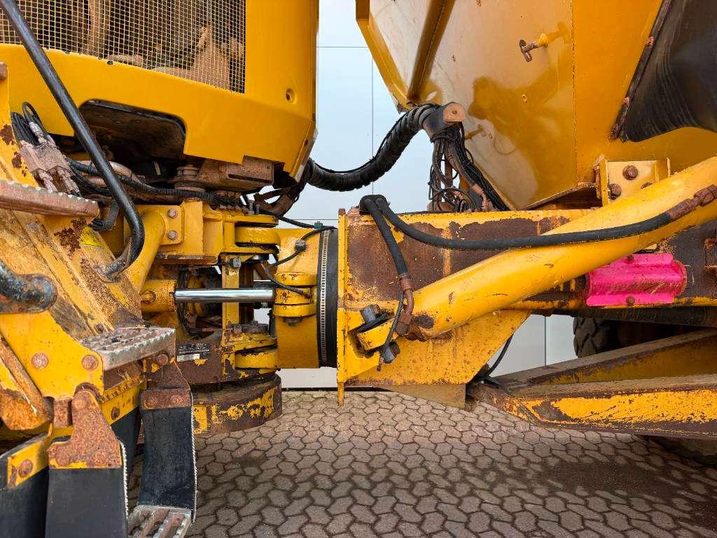 Caterpillar 730 - Automatic Greasing / Body Heating Photo 22