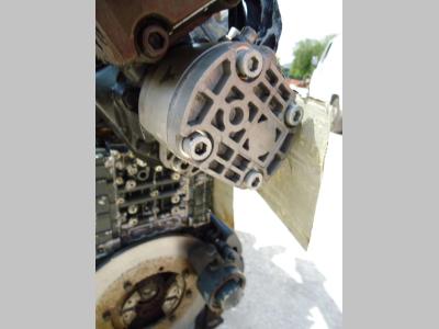 Pompe hydraulique de servomécanisme pour Hitachi LX170 en vente par OLM 90 Srl