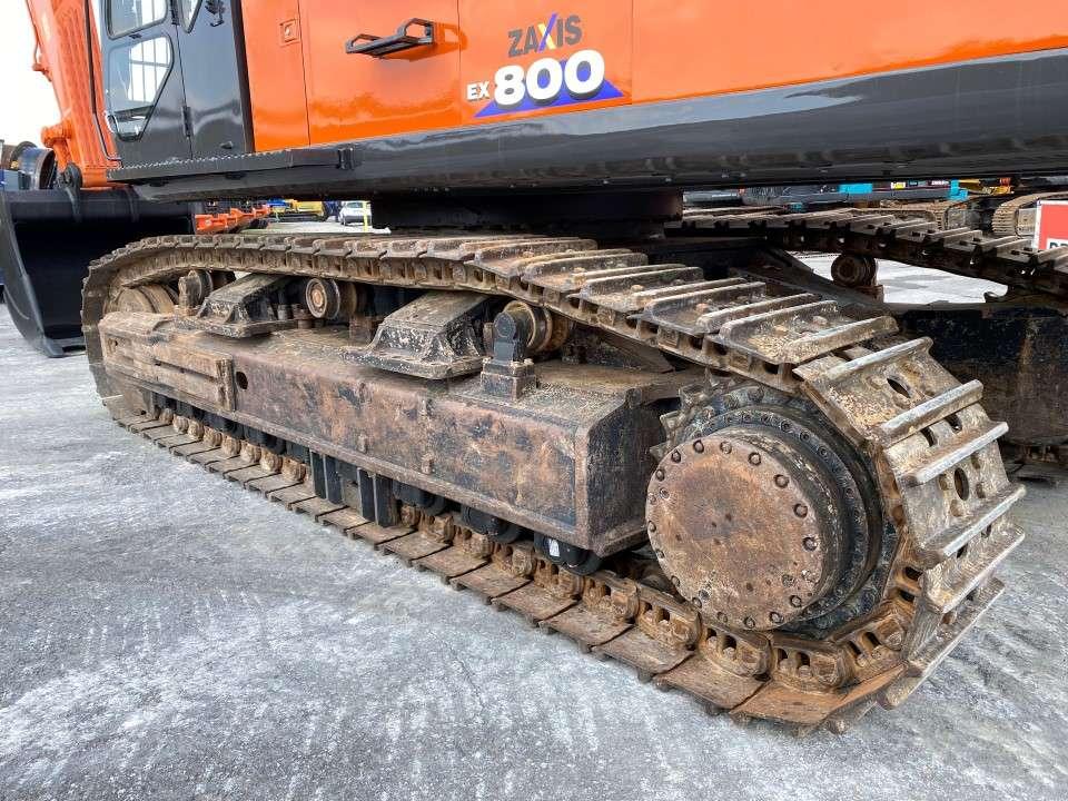 Hitachi EX800 Photo 9