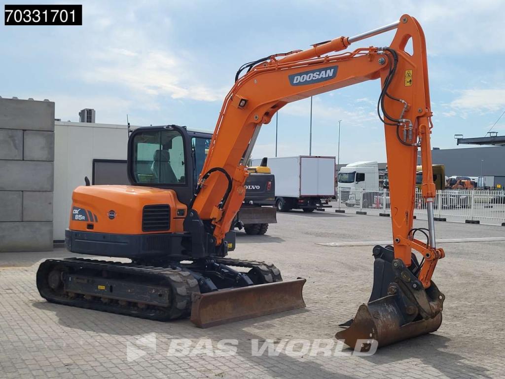 Doosan DX85 R-3 A/C - 2 Buckets Photo 8