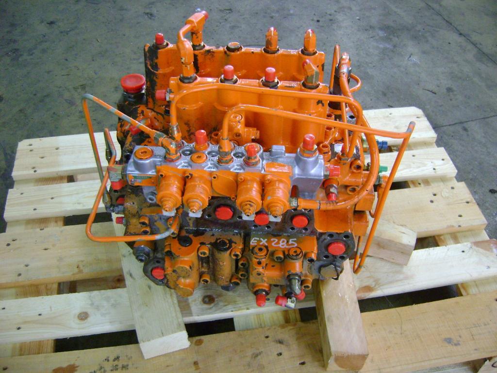 Distributeur hydraulique pour Fiat Hitachi Ex 285 Photo 1