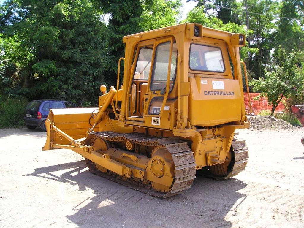 Caterpillar D4 E Photo 3