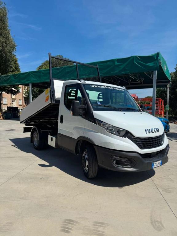 Iveco Daily Photo 1