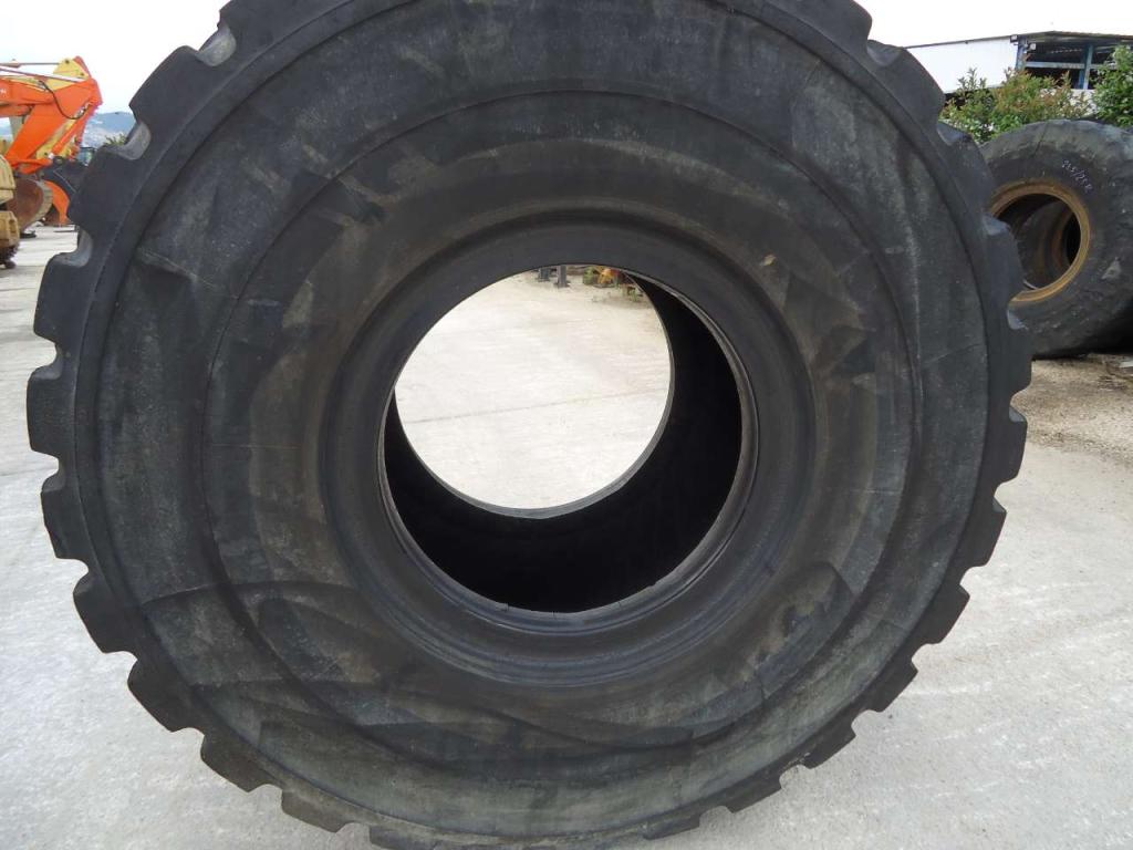 Pneu pour MISURA 26.5R25   AL 30% Photo 4