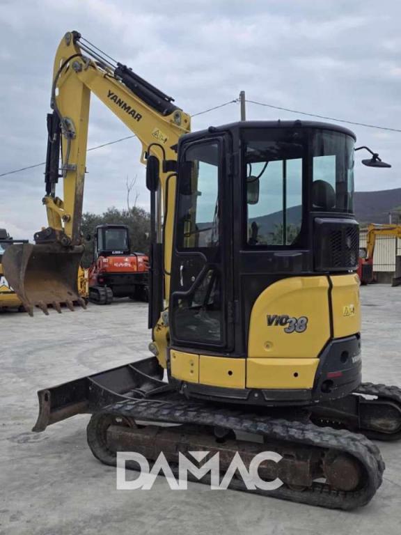 Yanmar ViO38 Photo 5