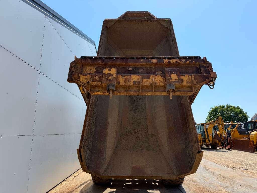 Caterpillar 725 - Automatic Greasing / Airco Photo 16