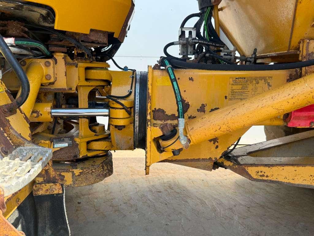 Caterpillar 725 - Automatic Greasing / Airco Photo 22