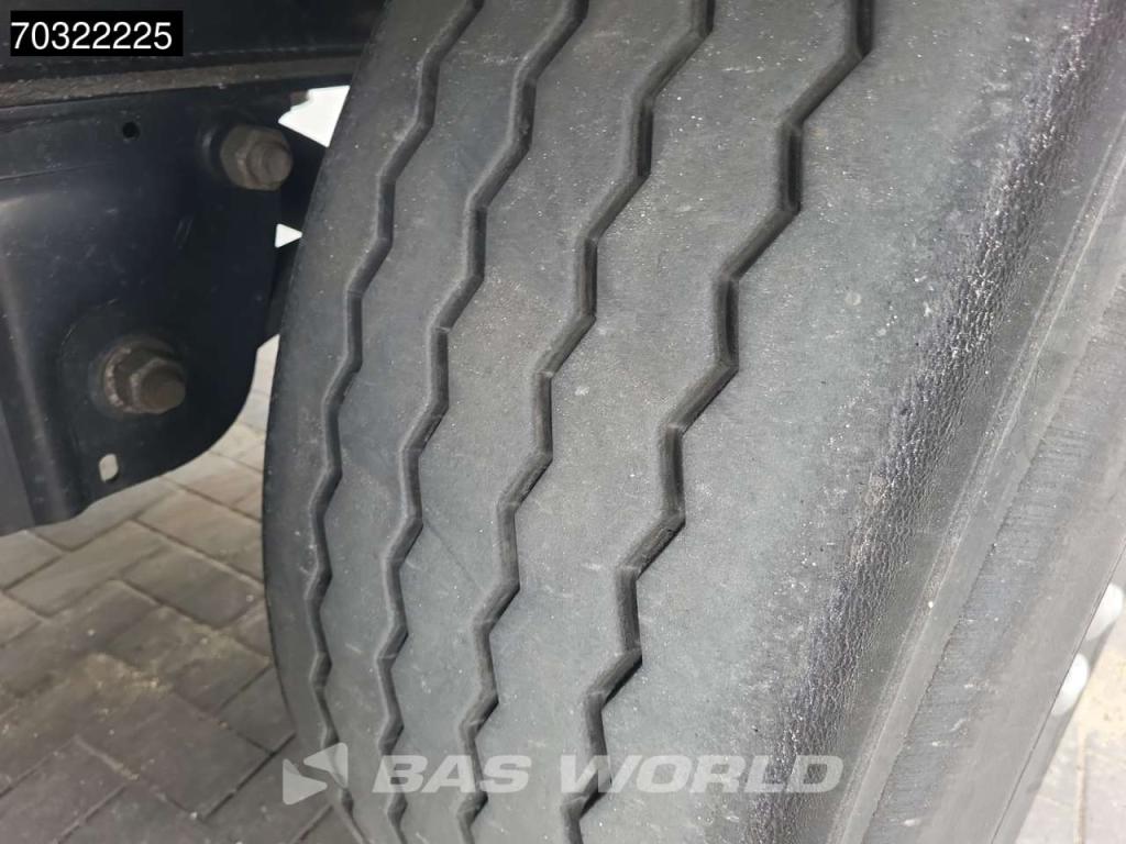 Krone SD Lift Axle Palletkist Anti Vandalism Sliding Roof Photo 19