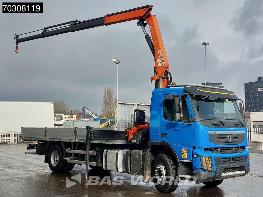 Volvo FMX 330 4X2 Palfinger 16T/M Crane Remote Euro 5 Photo 3