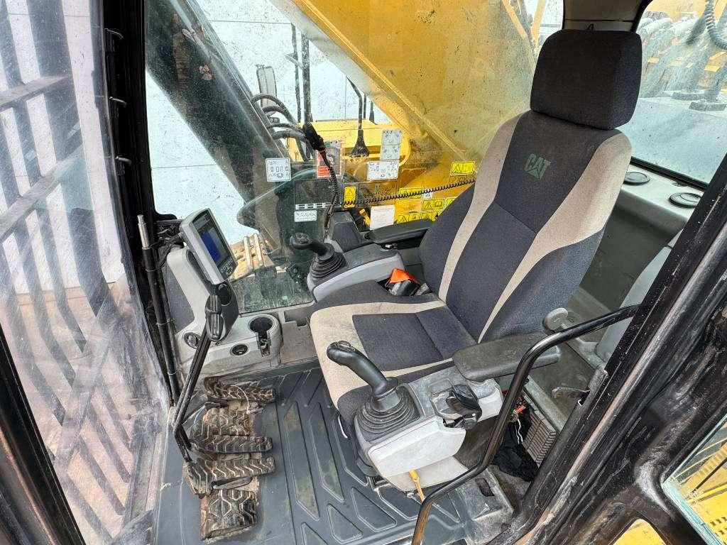 CAT 374FL - Automatiac Greasing / Top Condition Photo 8